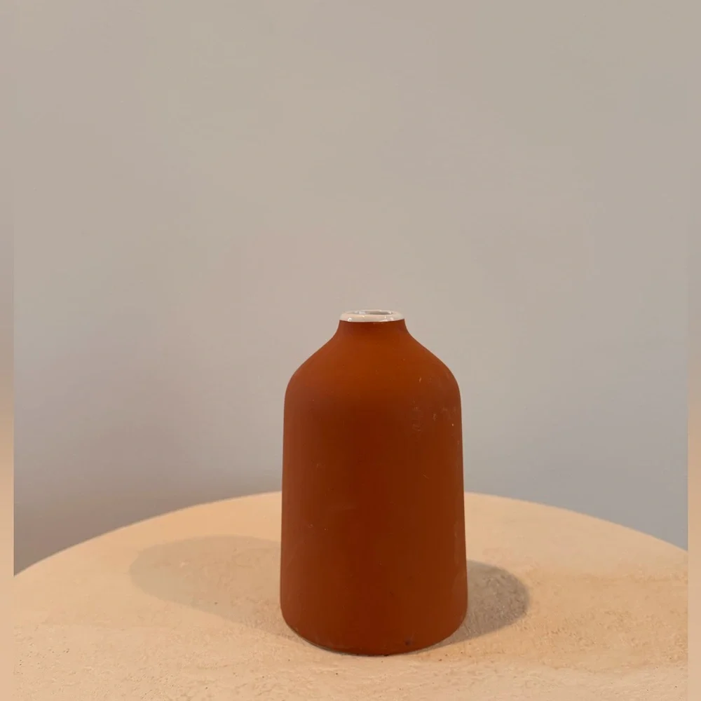 TERRACOTTA CERAMIC SMALL BOHEMIAN BOTTLE SHAPED VASE WHITE GLAZED RIM RUSTIC EUC